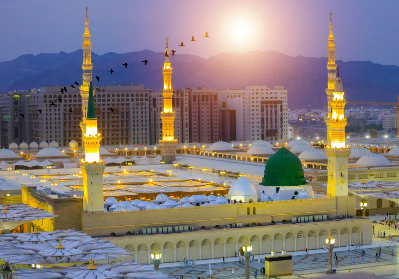 Student Umrah 10 Nights